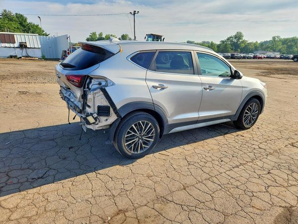 2021 HYUNDAI TUCSON