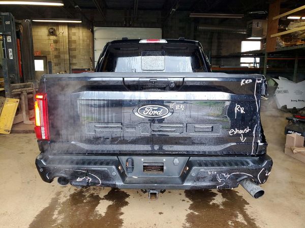 2024 FORD F150
