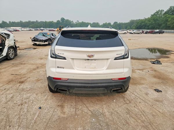 2019 CADILLAC XT4