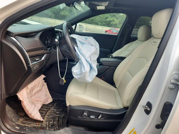 2019 CADILLAC XT4