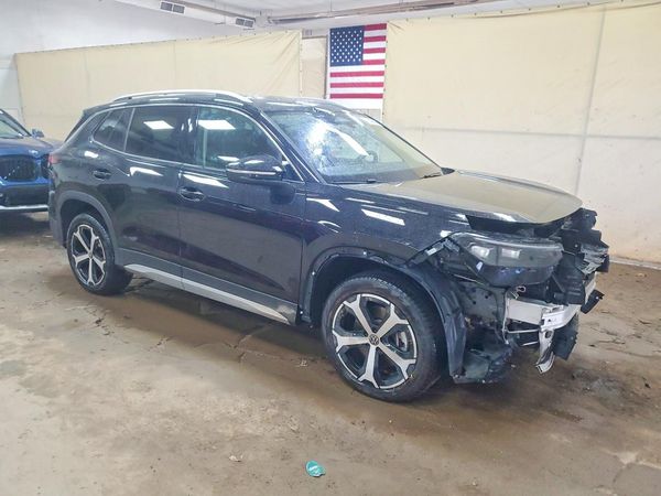 2025 VOLKSWAGEN TIGUAN 4Motion SE