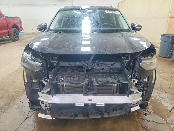 2025 VOLKSWAGEN TIGUAN 4Motion SE