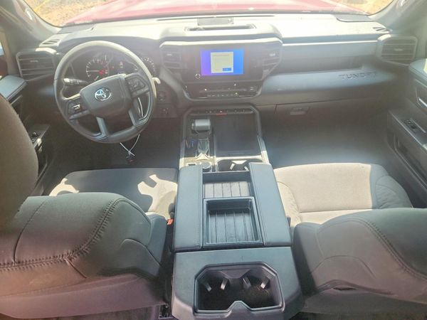 2026 TOYOTA TUNDRA SR5