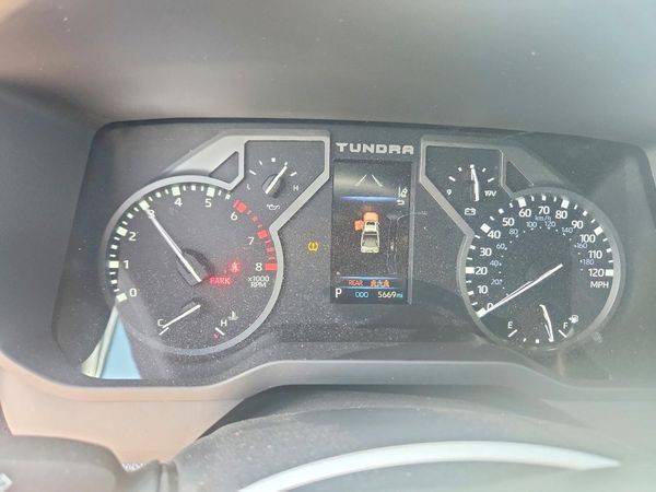 2026 TOYOTA TUNDRA SR5