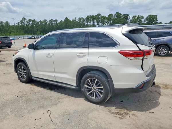 2018 TOYOTA HIGHLANDER SE/XLE