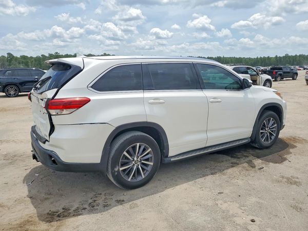 2018 TOYOTA HIGHLANDER SE/XLE