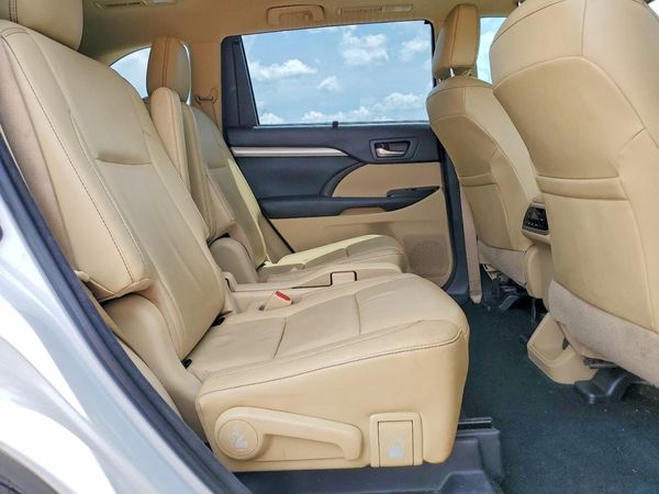 2018 TOYOTA HIGHLANDER SE/XLE