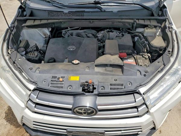 2018 TOYOTA HIGHLANDER SE/XLE