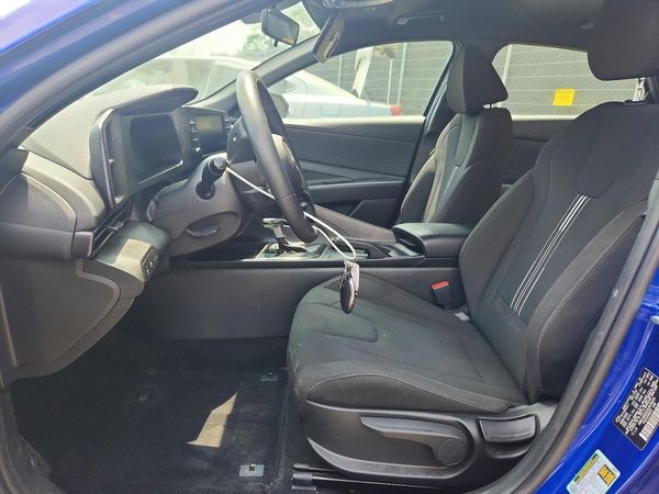 2025 HYUNDAI ELANTRA
