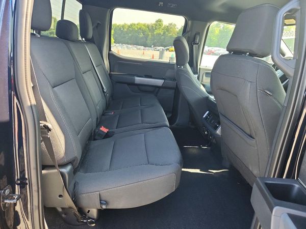 2025 FORD F150