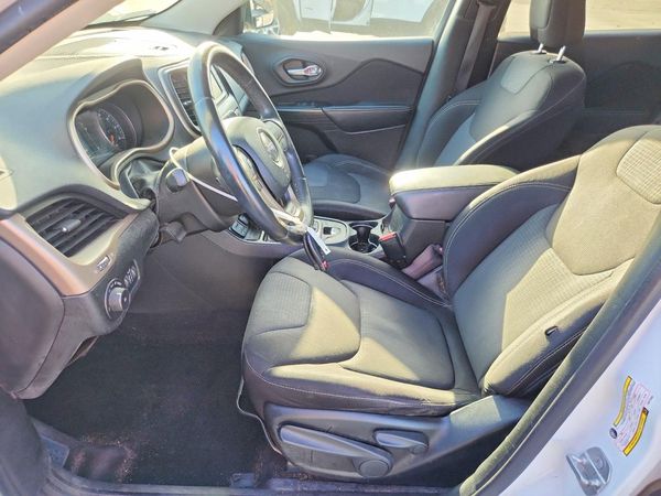 2015 JEEP CHEROKEE LATITUDE FWD