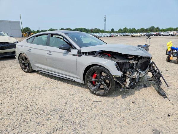 2021 AUDI RS5