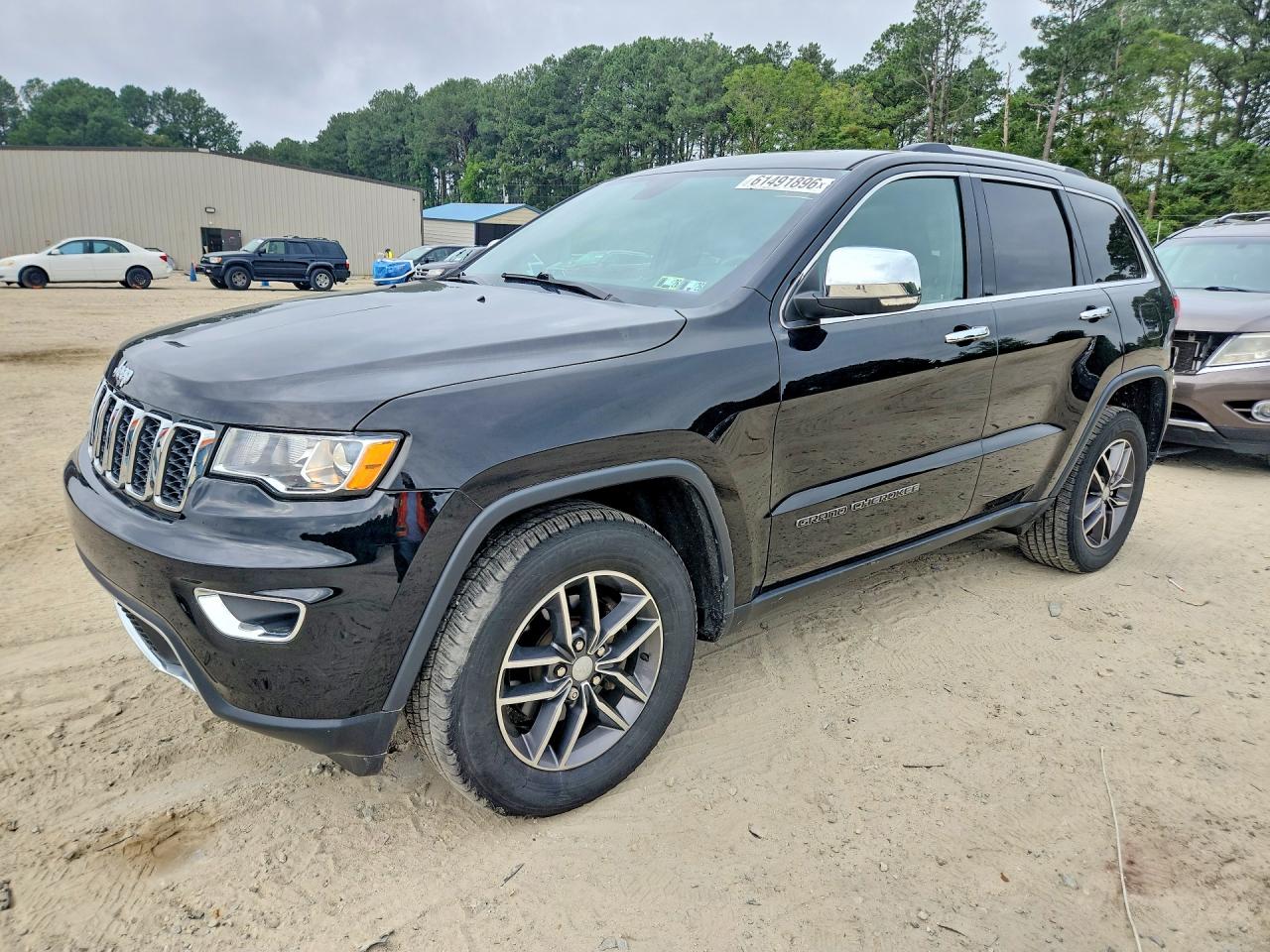 2017 JEEP GRAND CHEROKEE Limited