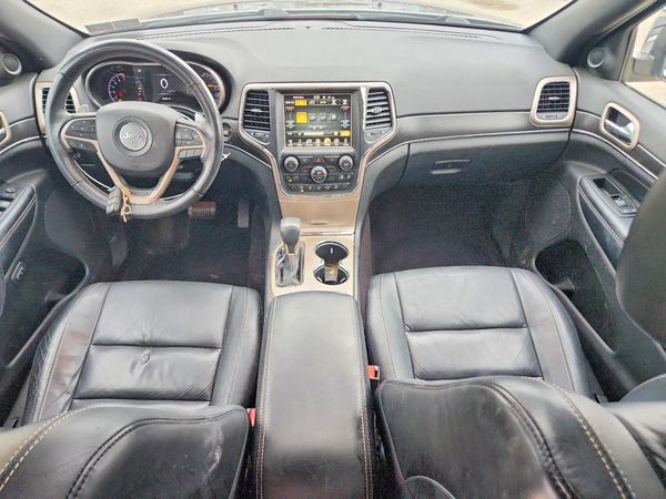 2017 JEEP GRAND CHEROKEE Limited