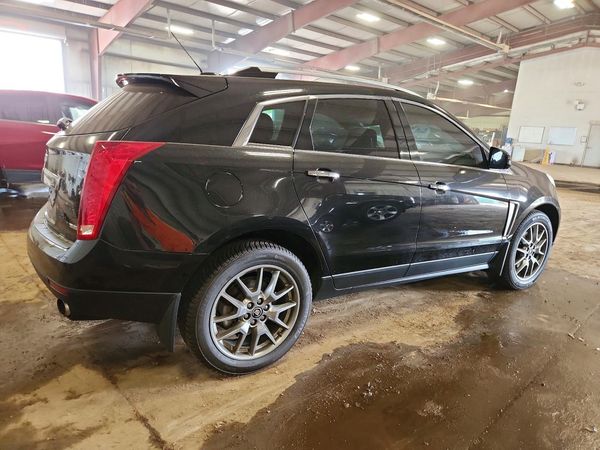 2015 CADILLAC SRX Performance