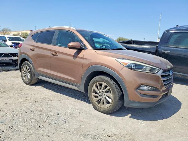 2017 HYUNDAI TUCSON