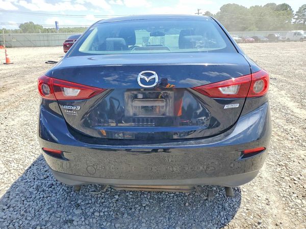 2016 MAZDA 3 SV/Base