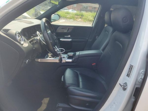 2020 MERCEDES-BENZ GLB GLB250