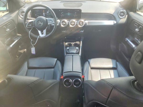 2020 MERCEDES-BENZ GLB GLB250
