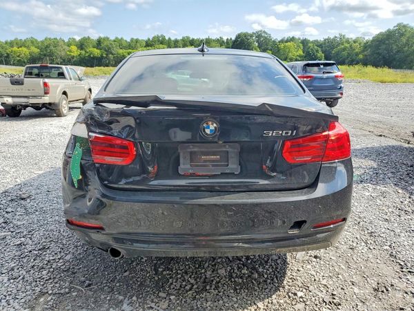 2018 BMW 320