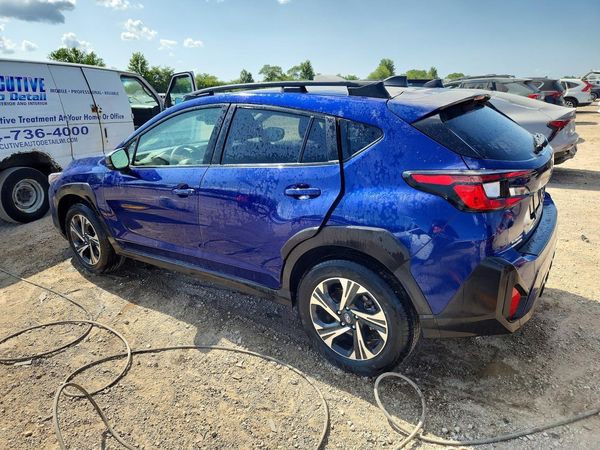 2024 SUBARU CROSSTREK Premium