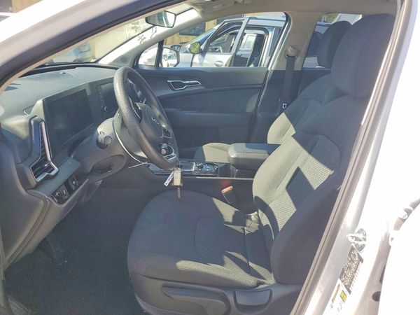 2025 KIA SPORTAGE LX