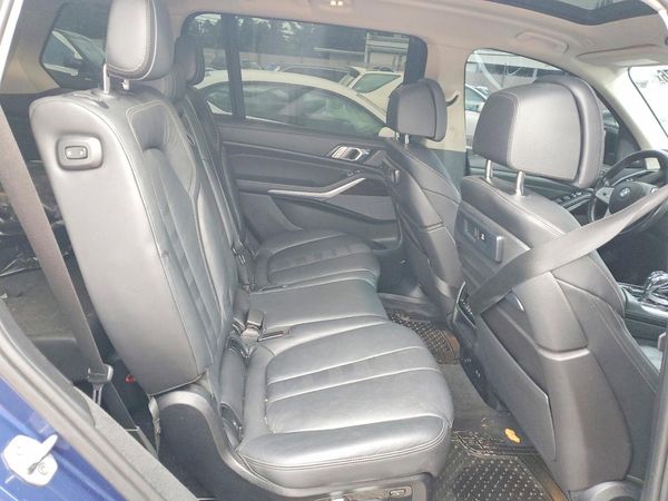 2020 BMW X7 xDrive40i