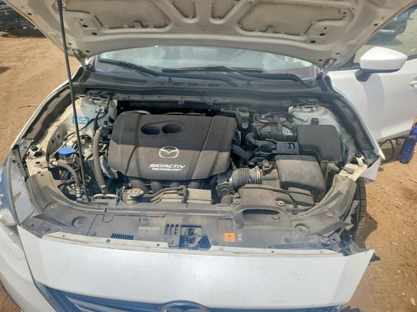 2016 MAZDA 3
