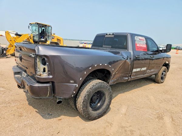 2021 RAM 3500 Laramie