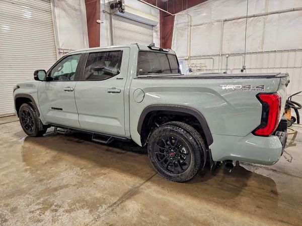 2025 TOYOTA TUNDRA