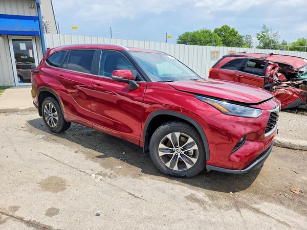 2025 TOYOTA HIGHLANDER