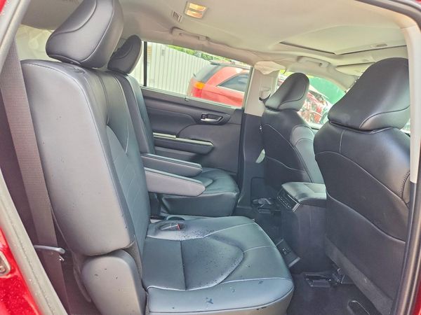 2025 TOYOTA HIGHLANDER