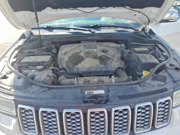 2018 JEEP GRAND CHEROKEE SUMMIT 4X4