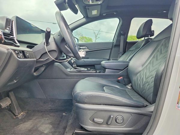 2024 KIA SPORTAGE X-LINE