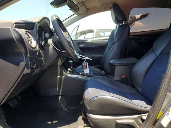 2017 TOYOTA COROLLA
