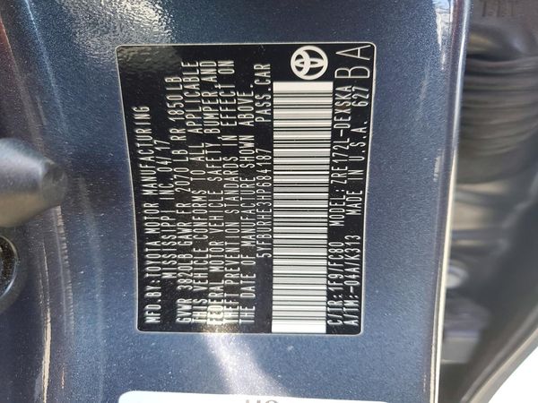 2017 TOYOTA COROLLA