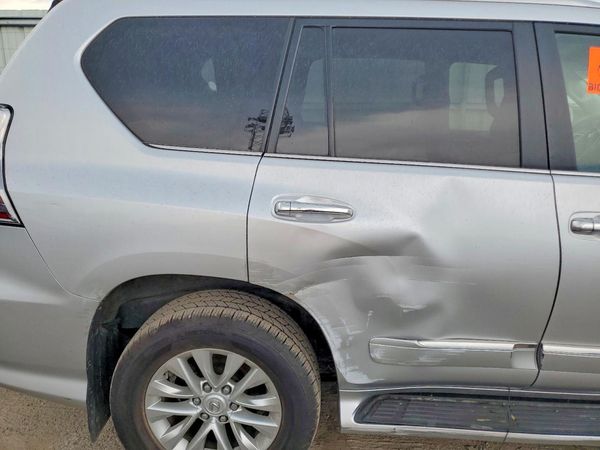 2017 LEXUS GX