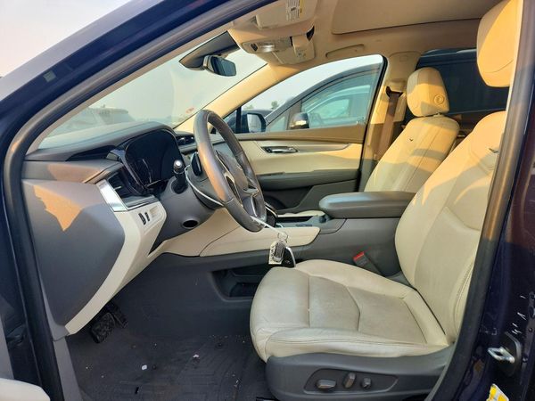 2018 CADILLAC XT5 Luxury