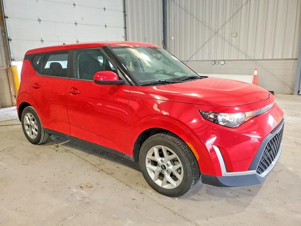 2024 KIA SOUL LX, S