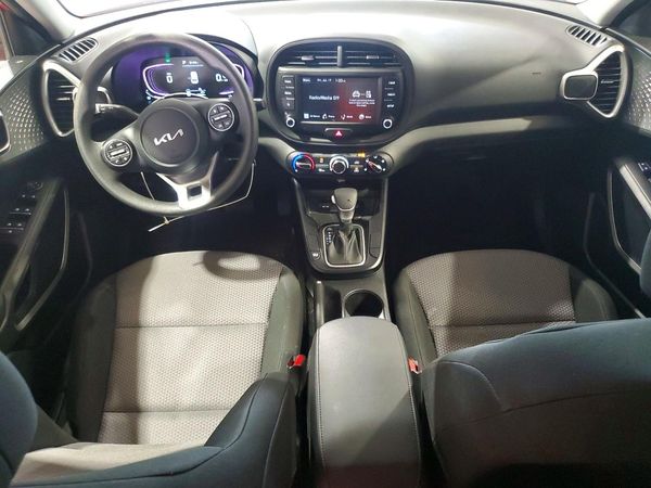 2024 KIA SOUL LX, S