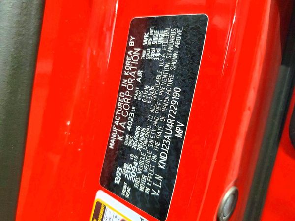 2024 KIA SOUL LX, S