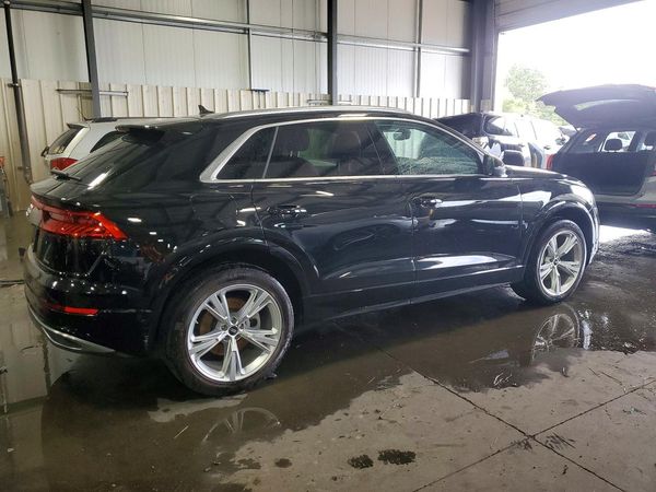 2023 AUDI Q8 quattro Premium Plus