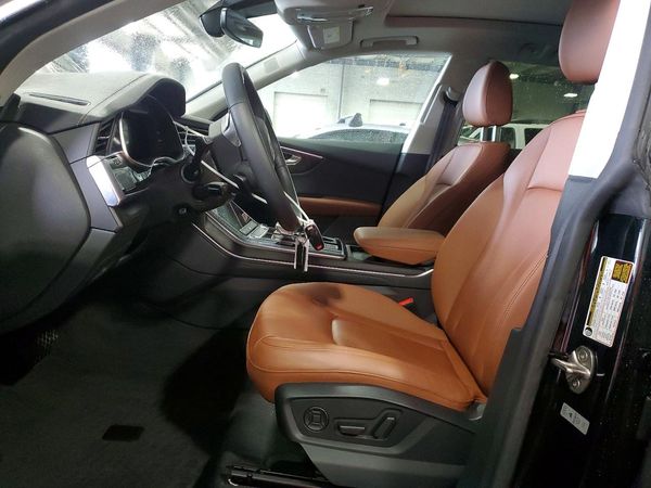 2023 AUDI Q8 quattro Premium Plus