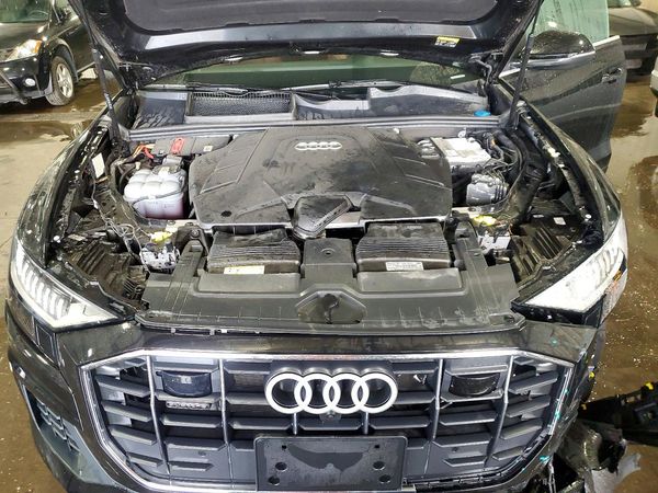 2023 AUDI Q8 quattro Premium Plus