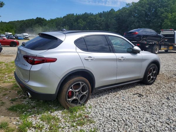 2018 ALFA ROMEO STELVIO AWD