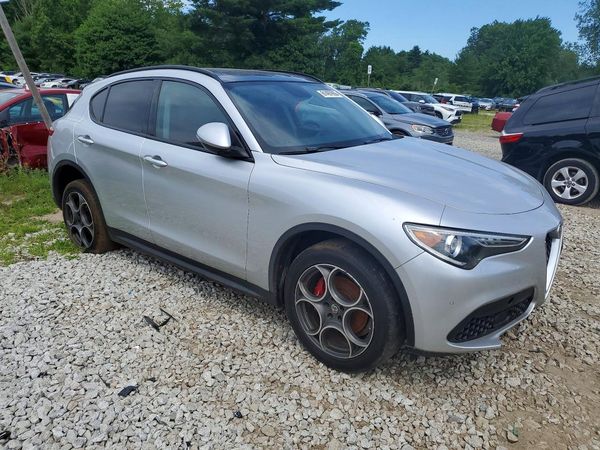 2018 ALFA ROMEO STELVIO AWD