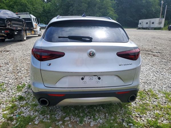 2018 ALFA ROMEO STELVIO AWD