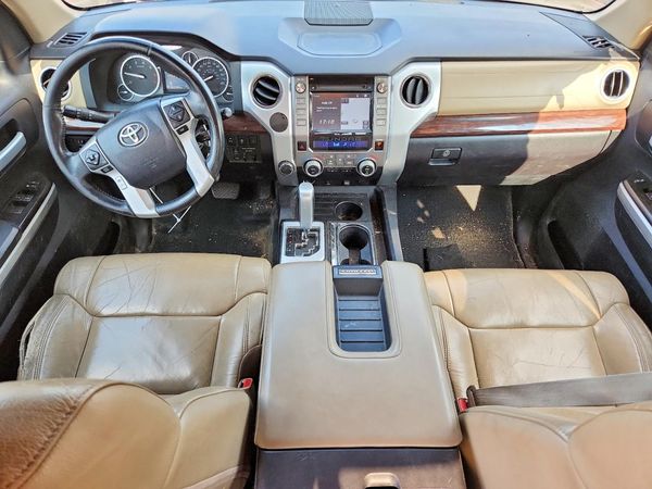 2016 TOYOTA TUNDRA Limited