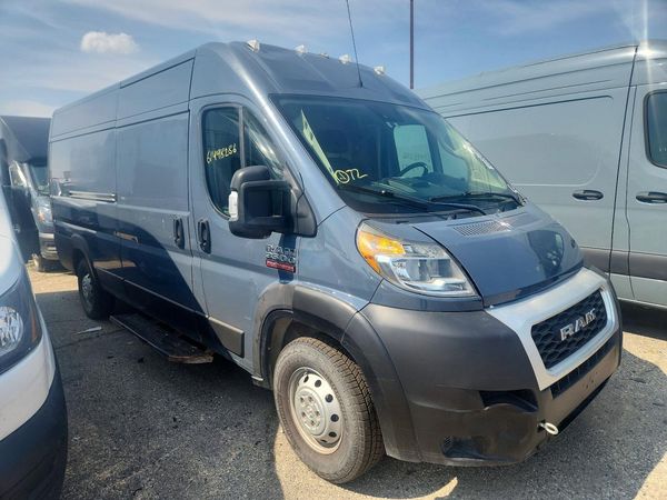 2021 RAM PROMASTER 3500 — Passenger 3/4