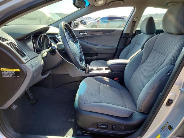 2014 HYUNDAI SONATA